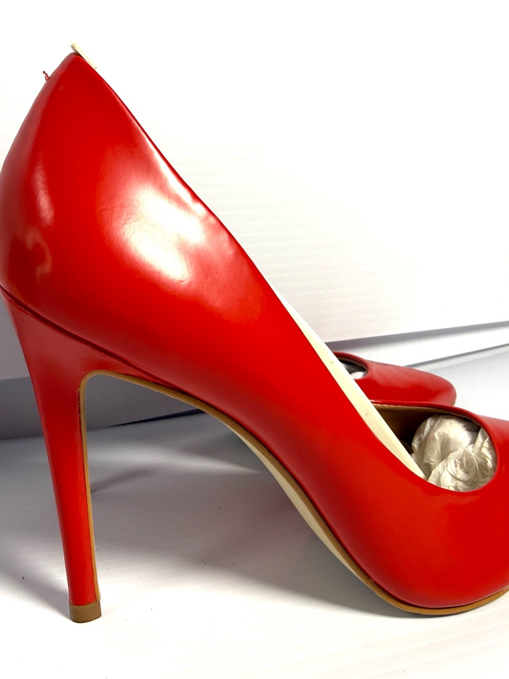 Steve Madden& Mix 6  Beige, Pink Red Pointed Toe Pumps - Picture 15 of 16